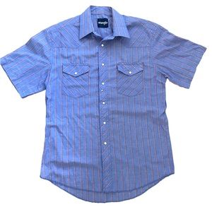 Mens Wrangler button up shirt